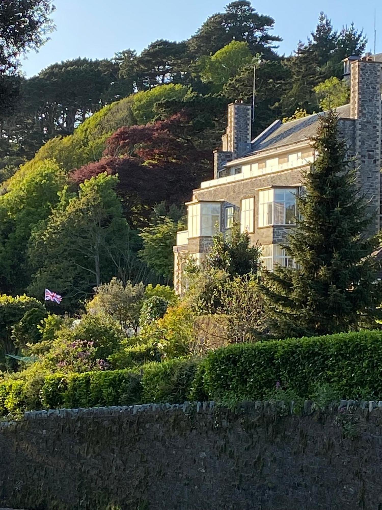 2 Bed Apartment Overlooking North Sands Beach Salcombe Exteriér fotografie